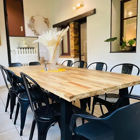 Holiday home Maison Le V - Proche