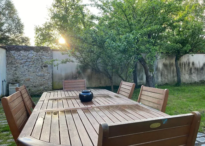 Dom wakacyjny Maison Le V - Proche